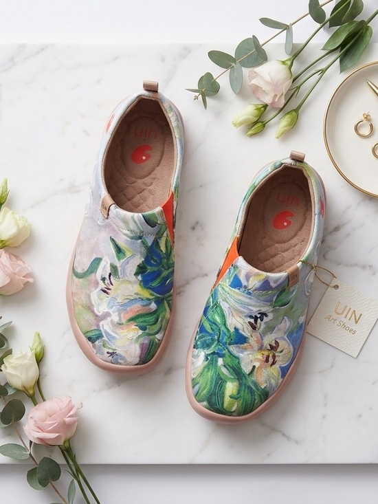 UIN Shoes - UIN Women's Floral Slip-On Mules in Green, Blue, Pink